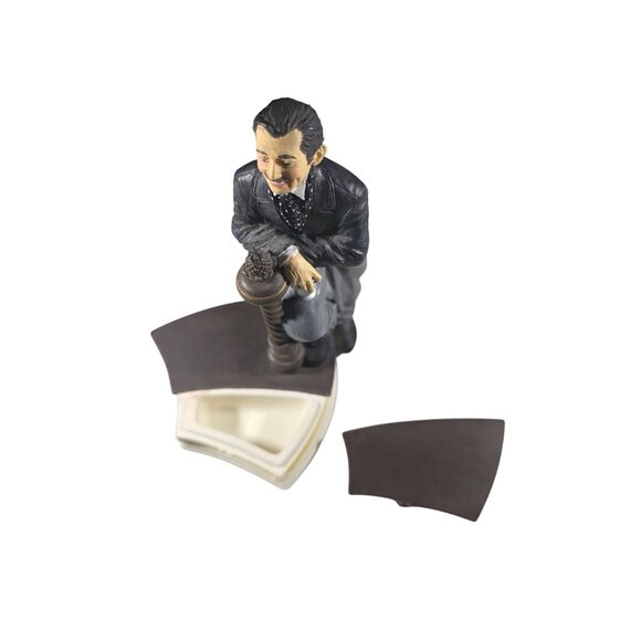 Rhett Butler "Gone With The Wind" Musical Figurine trinket Box Ardleigh-Elliot - Picture 4 of 6